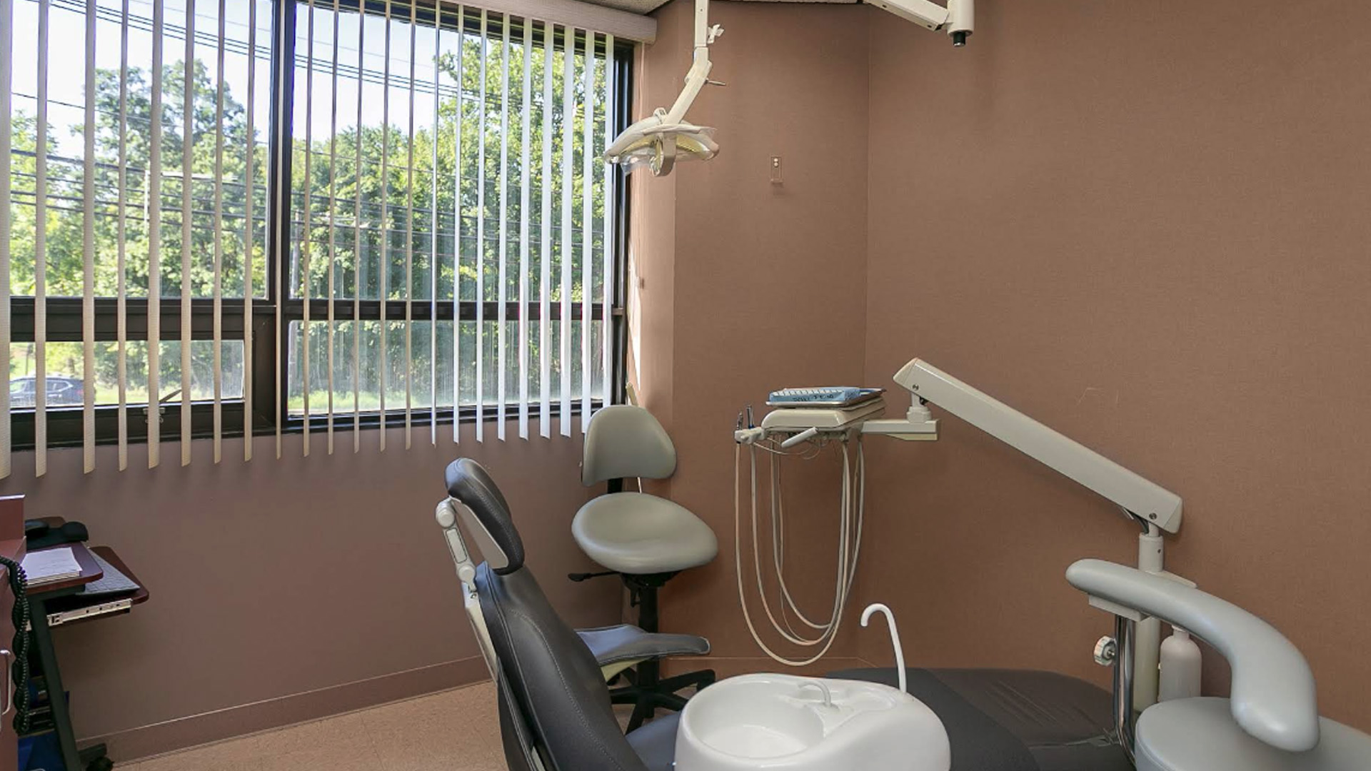 A R Periodontics, PC